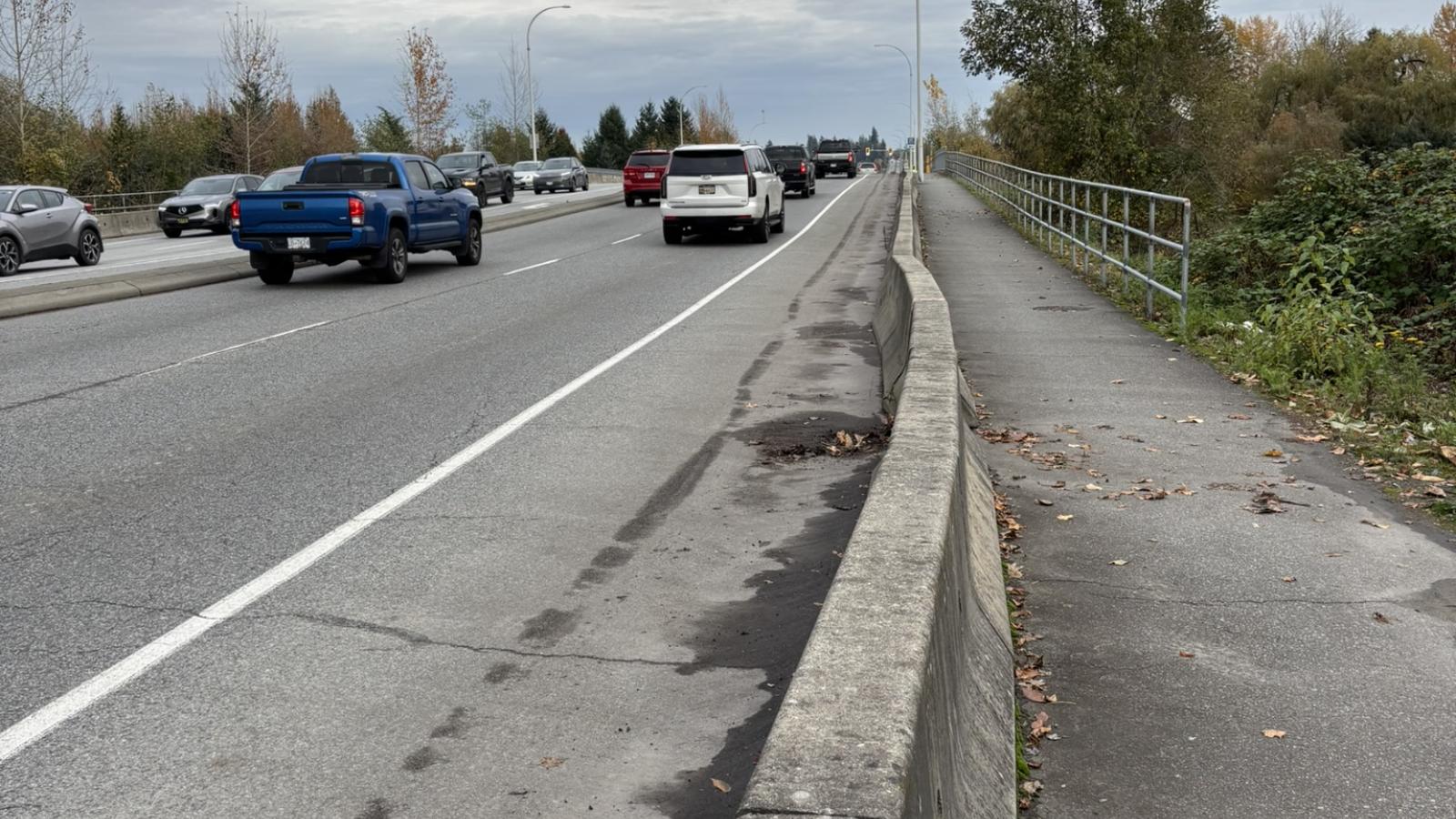 Fraser Highway concrete barrier