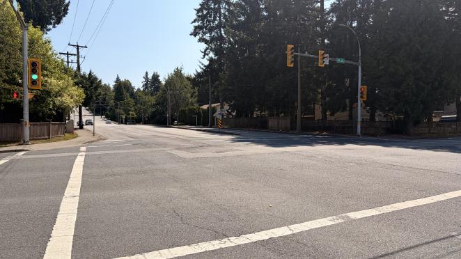 Intersection at 208th Street