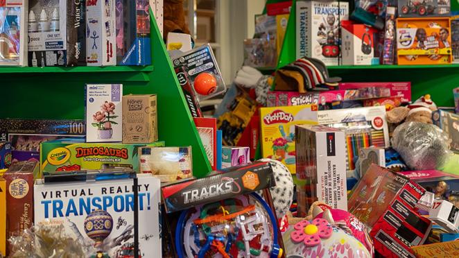 Christmas Wish Breakfast Toy Mountain